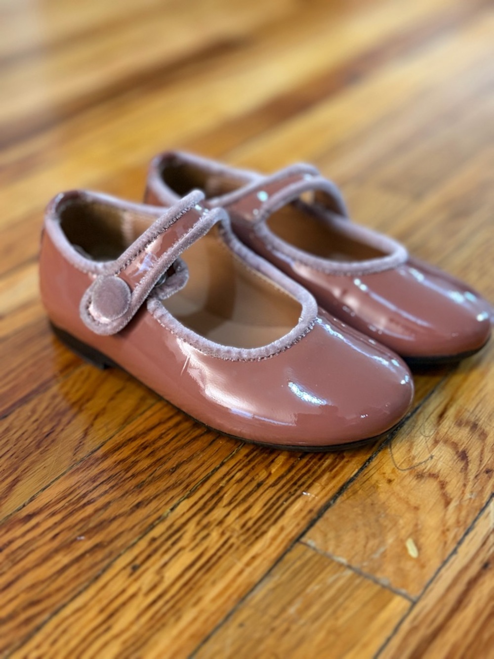 Girls Patent Mary Jane Dress Shoes in Dusty Mauve